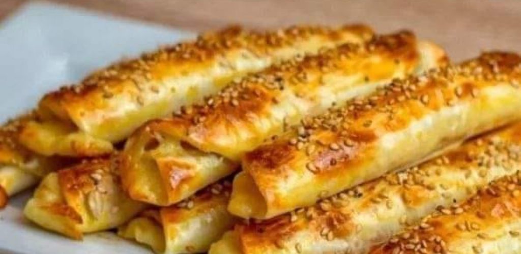 Stuffed puff pastries for appetizer