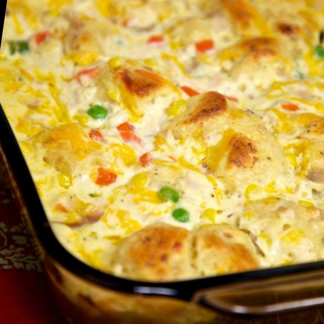 Delicious Bubble Up Chicken Pot Pie Casserole