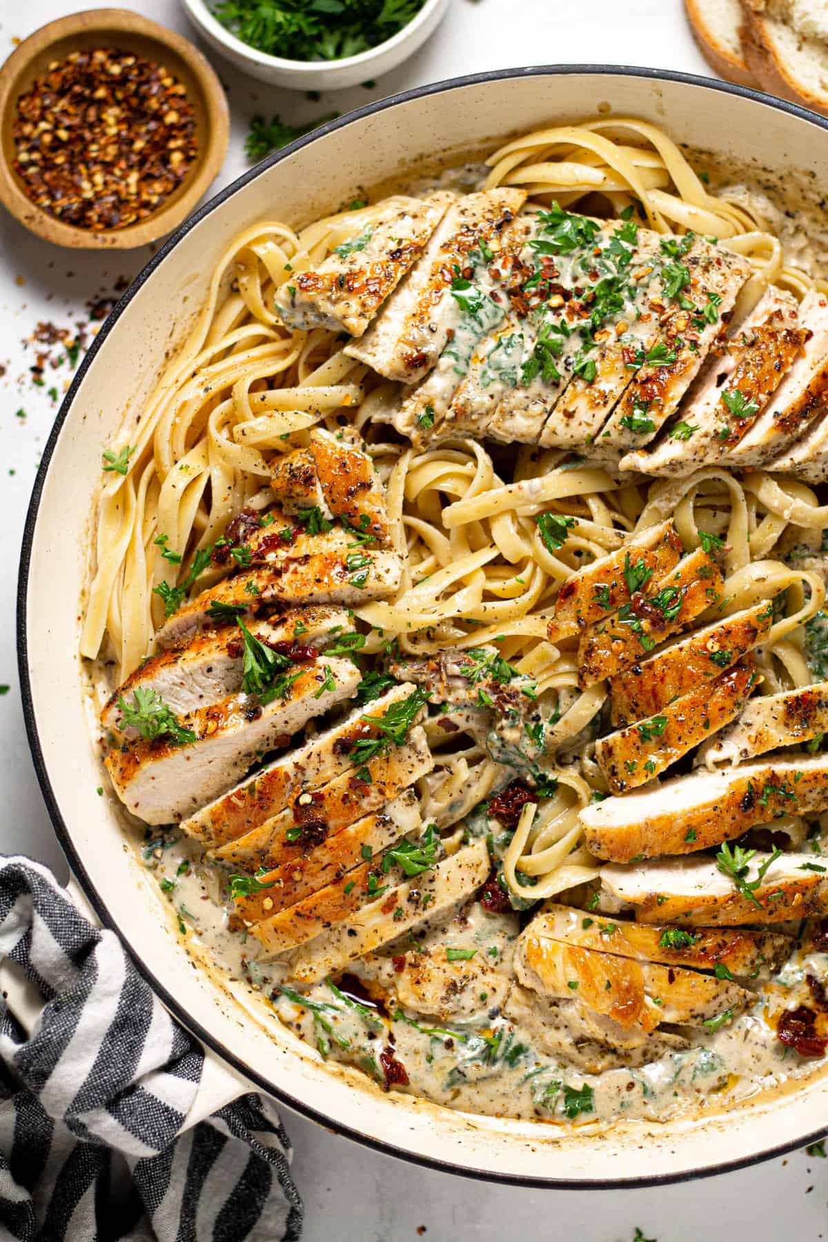 TUSCAN CHICKEN PASTA