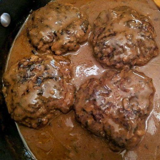 HAMBURGER STEAKS WITH BROWN GRAVY