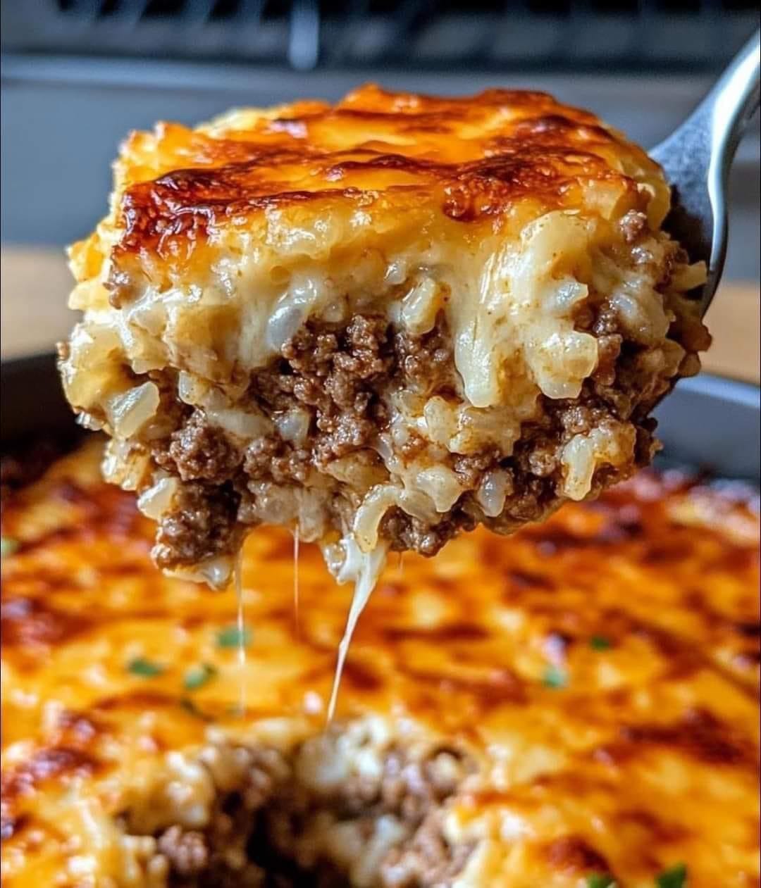 Cheesy Ground Beef and Rice Casserole