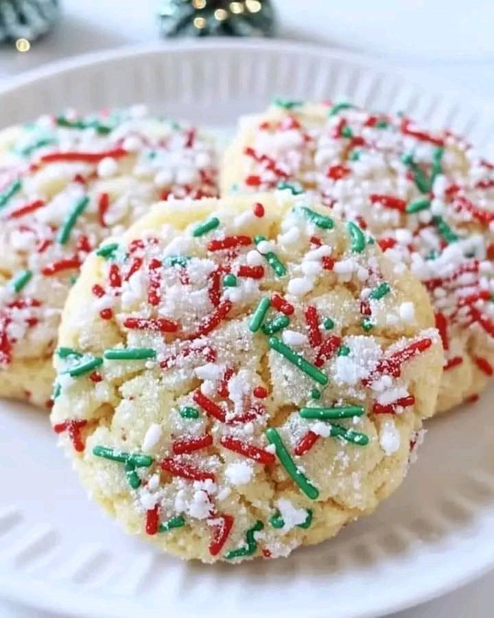 Christmas Ooey Gooey Butter Cookies: Soft, Festive, and Delicious 